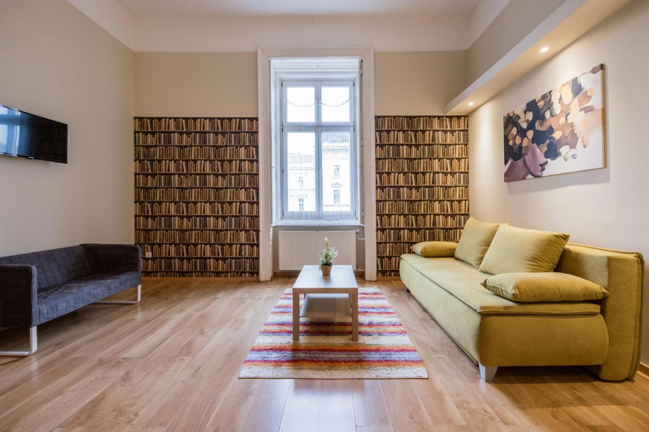 Andrassy 53 2bedroom Center Lejlighed *
